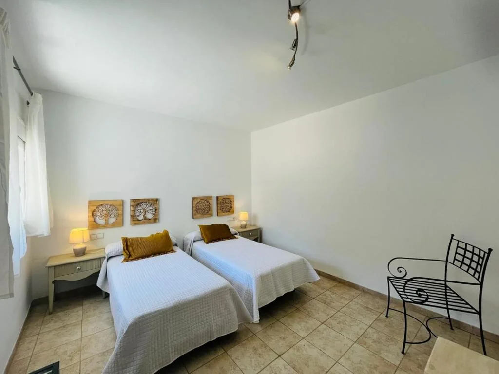 Doppelzimmer — HOTEL MUSEO Lucainena