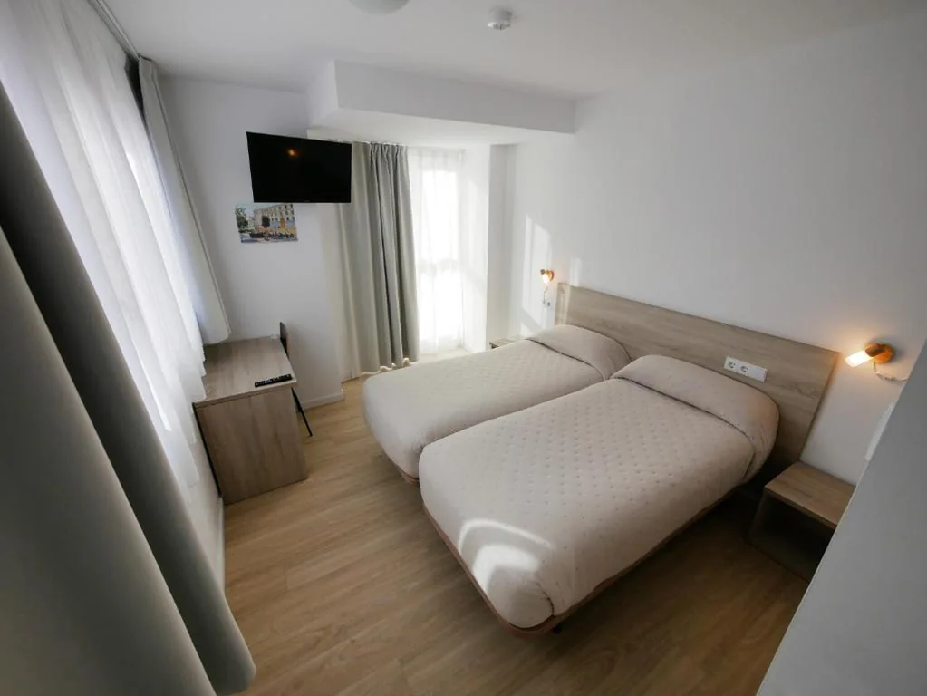 标准双床间 — Hotel Myro