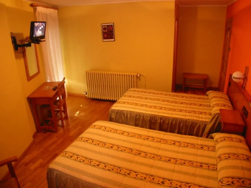 Habitación Doble — Hotel Navarro