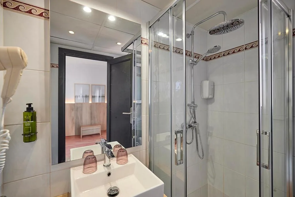 Hotel Navia Santa Ponsa - Adults Only