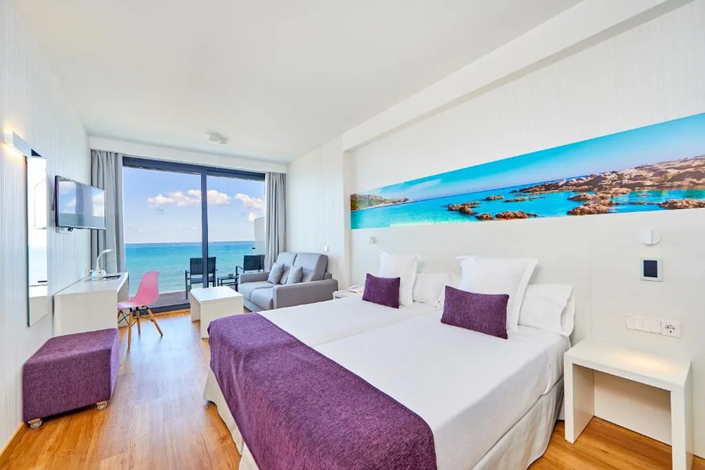 Camera matrimoniale Superior con vista sul mare - 1 o 2 letti — Hotel Negresco - Adults Only