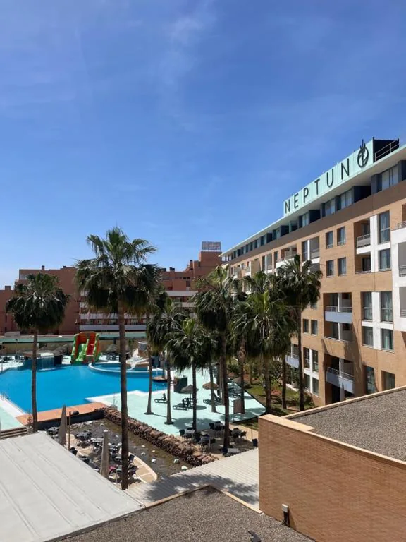Tweepersoonskamer met 2 bedden (2 volwassenen + 2 kinderen) — Hotel Neptuno by ON Hotels Group