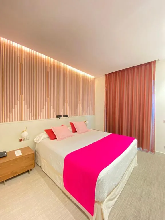 Suite con terrazza — Hotel Neptuno Playa & Spa