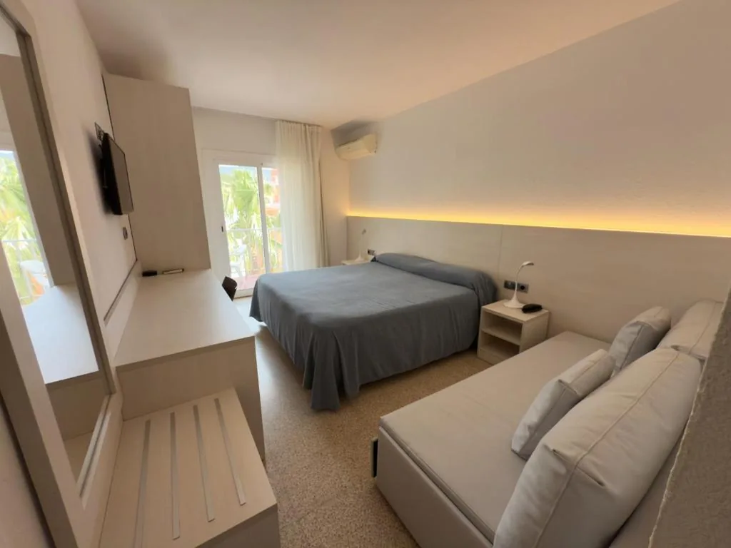 Doppelzimmer - 1 oder 2 Betten — Hotel Nereida