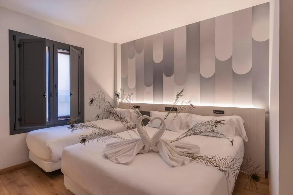 Quarto Familiar Standard — Hotel NERU con Encanto