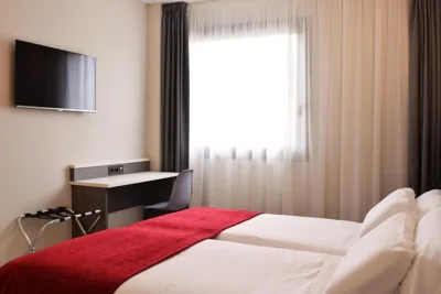 Hotel New Bilbao Airport — foto 7