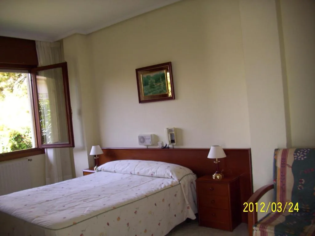 Sonderangebot – Doppelzimmer – 1 oder 2 Betten — Hotel Noray