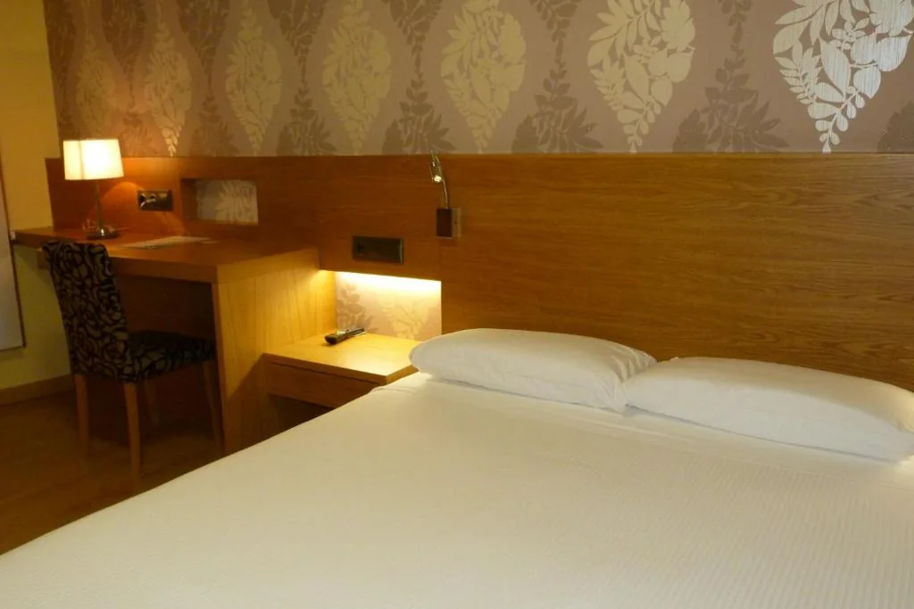 Doppelzimmer — Hotel Nordés