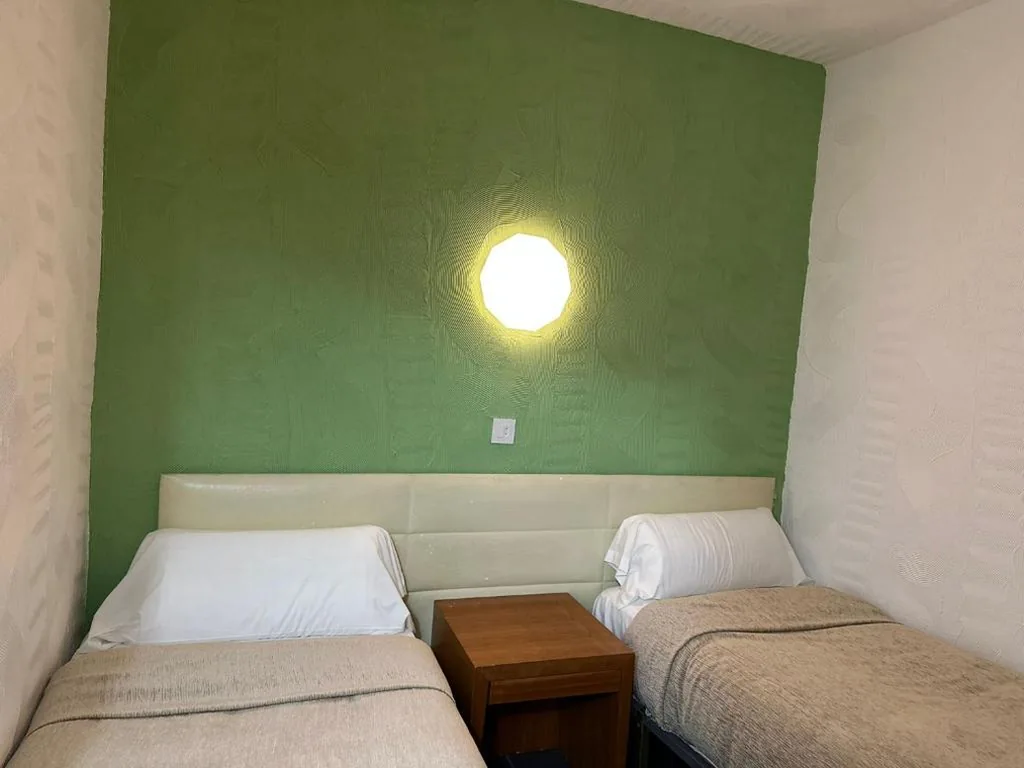 Camera Familiare Deluxe — Hotel Nou Roser