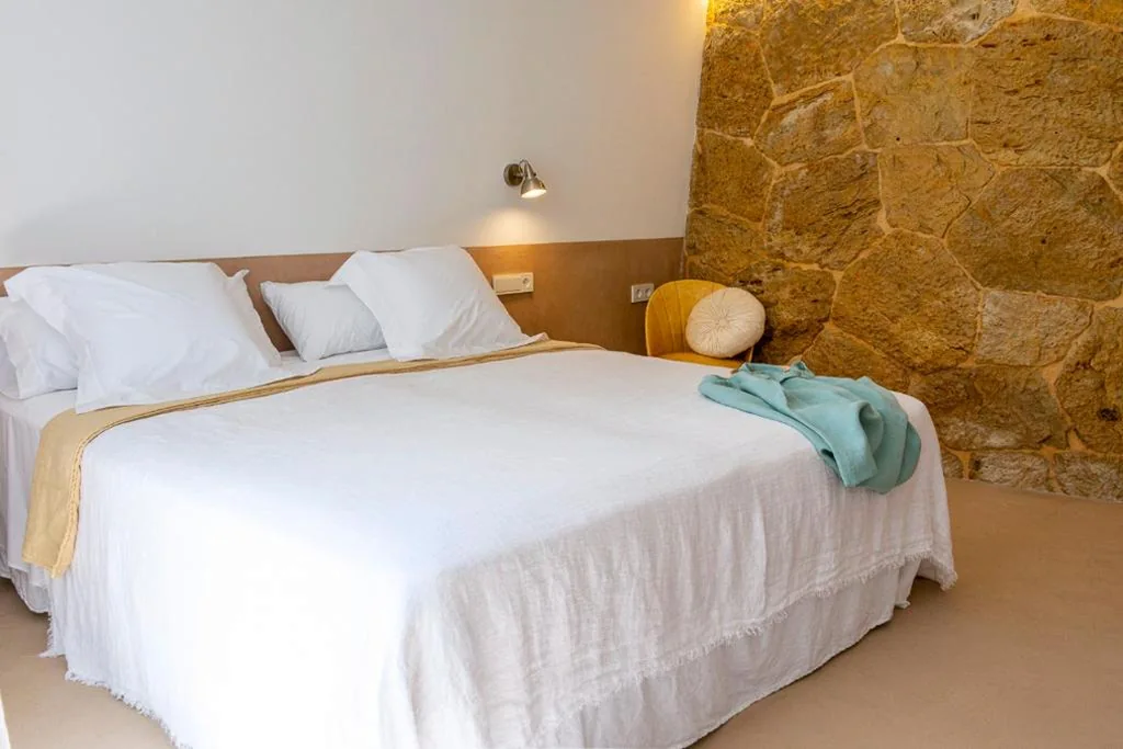 Chambre double standard — Hotel Noualt