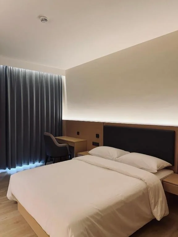 Quarto Duplo com varanda — Hotel Nueva Europa Valencia