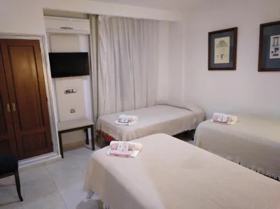 Hotel Nuevo Ara — Foto 12