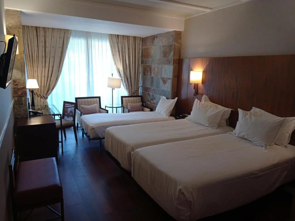 Chambre Triple Standard — Hotel Nuevo Portil Golf