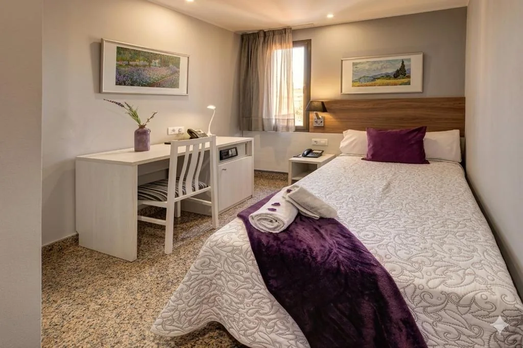 Habitación Individual — Hotel Nuevo Triunfo