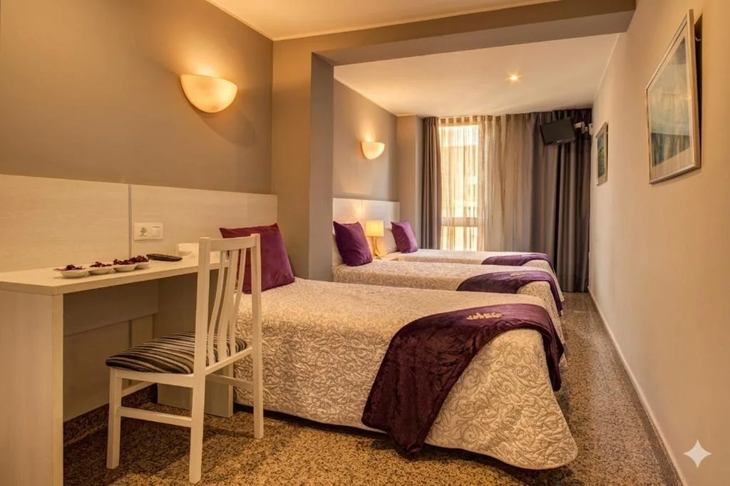 Habitación Triple — Hotel Nuevo Triunfo