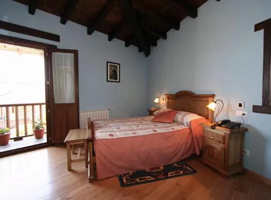 Double Room with Balcony — Hotel O Forno