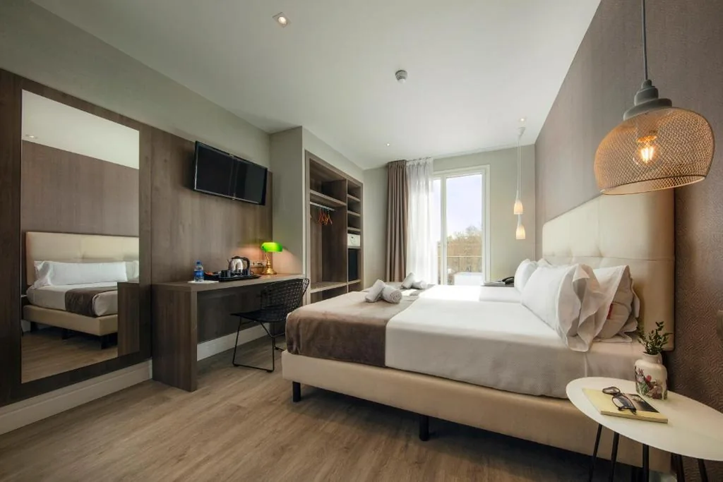 Habitación Superior Exterior — Hotel Oasis