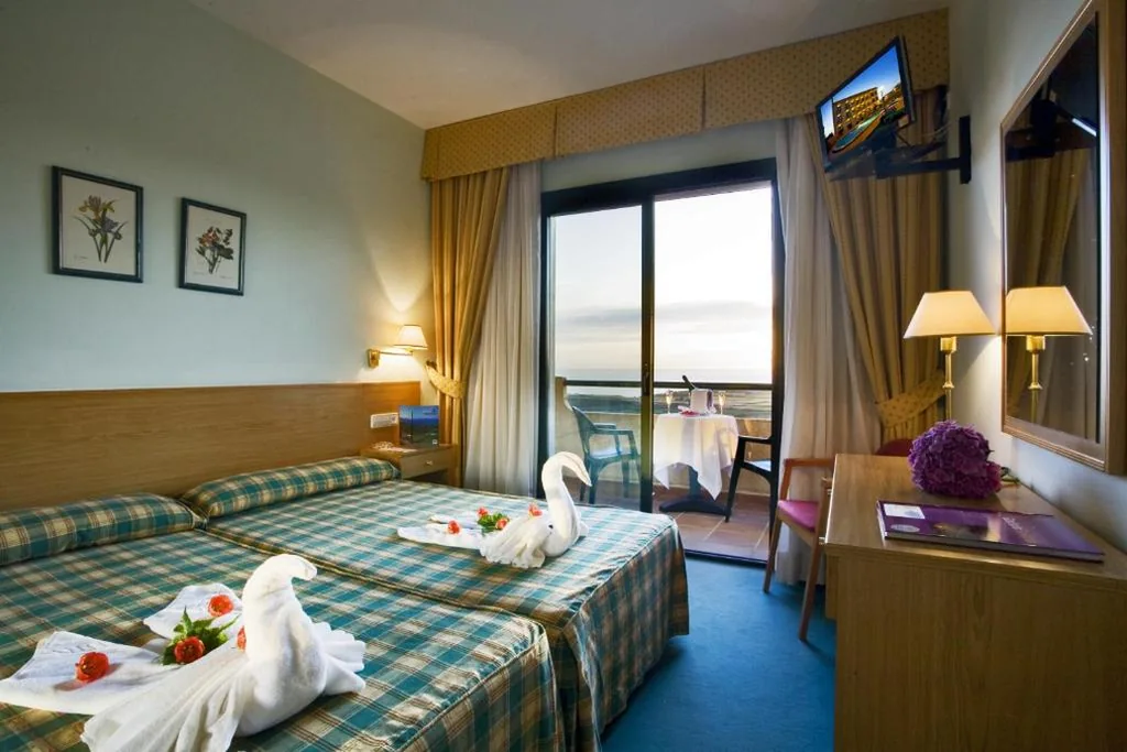 Camera doppia con vista mare - 2 letti — Hotel Oca Vermar