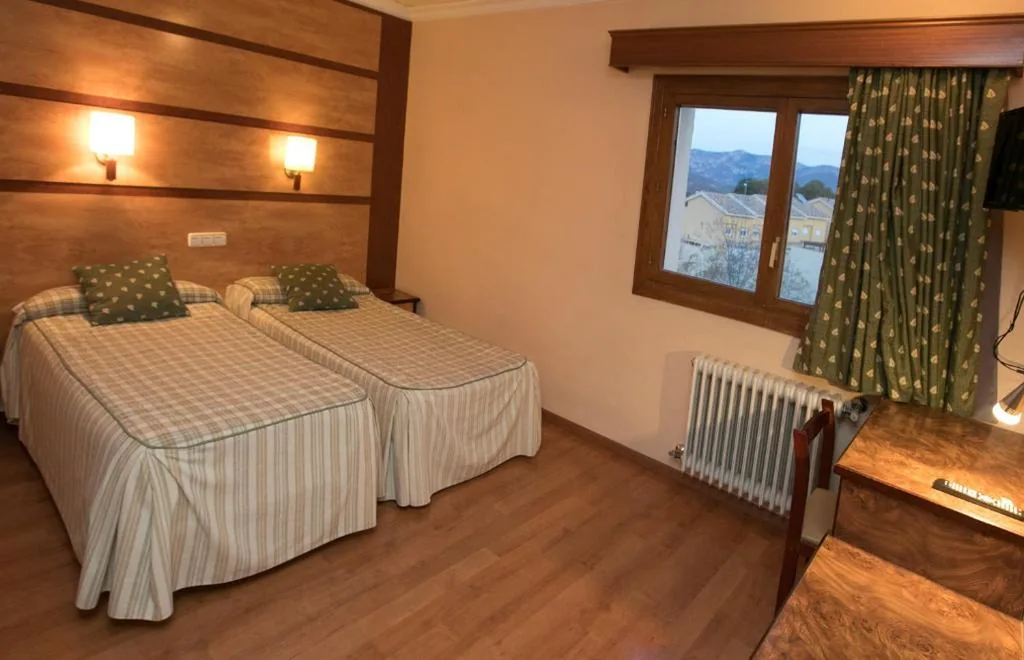 Habitación Doble — Hotel Odon