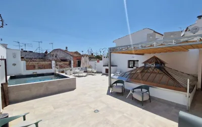 Hotel Oleum - Parking Gratuito bajo disponibilidad y reserva previa — foto 4