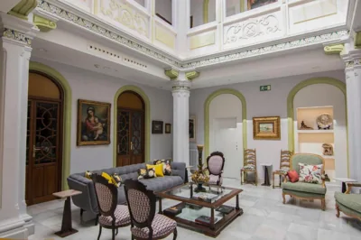 Hotel Oleum - Parking Gratuito bajo disponibilidad y reserva previa — foto 12