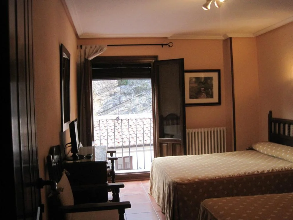 Camera doppia - 1 o 2 letti — Hotel Olimpia