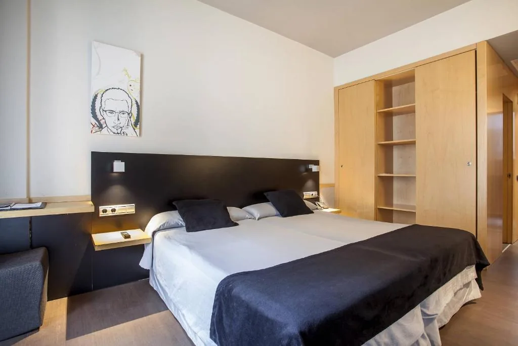 Kamer (1 of 2 volwassenen) - 1 of 2 bedden — Hotel Onix Liceo