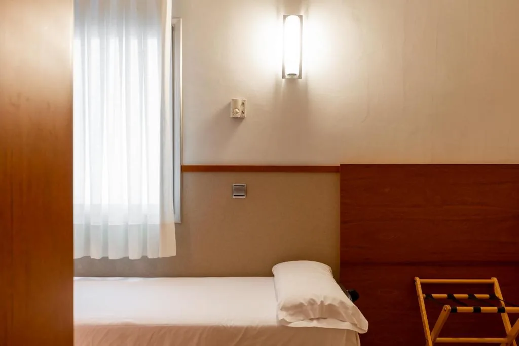 Quarto Duplo com cama extra — Hotel Onix Rambla