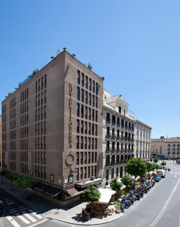 Hotel Opera