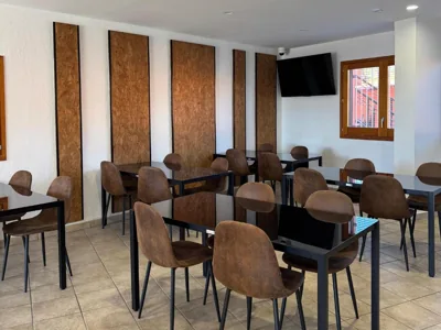 HOTEL ORENETA - Gironella — foto 2