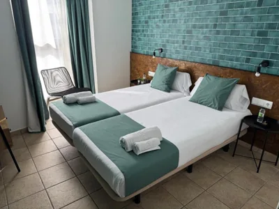 HOTEL ORENETA - Gironella — foto 7