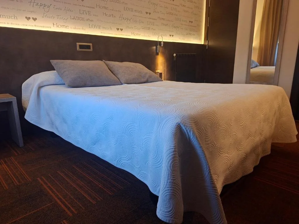 ダブルルーム — Hotel Oriente