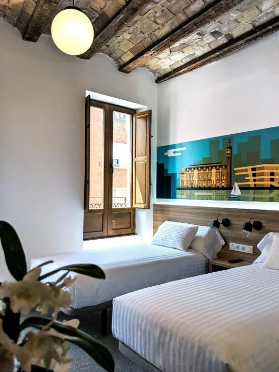 Doppelzimmer mit eigenem Bad – 2 Betten — Hotel Original Domino House