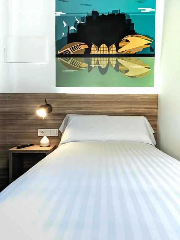 Barrierefreies Einzelzimmer für Personen mit eingeschränkter Mobilität — Hotel Original Domino House