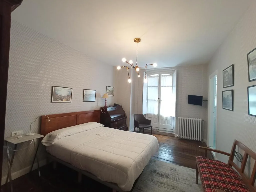 Doppelzimmer — Hotel Ormazabal