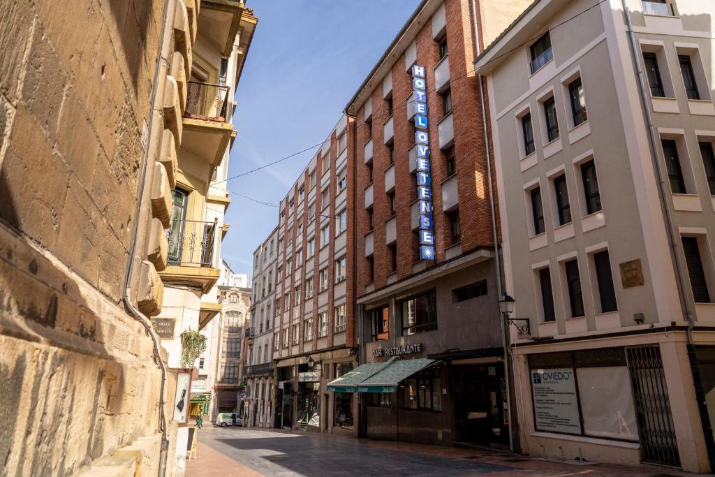 Hotel Ovetense