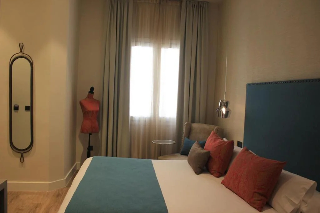 Habitación Doble — Hotel Palacete de Alamos