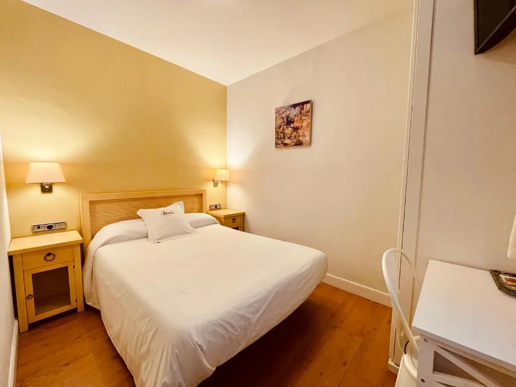 Habitación Doble Básica — Hotel Palacete
