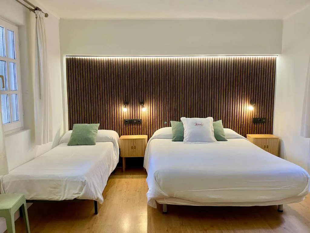 Habitación Triple (3 adultos) — Hotel Palacete
