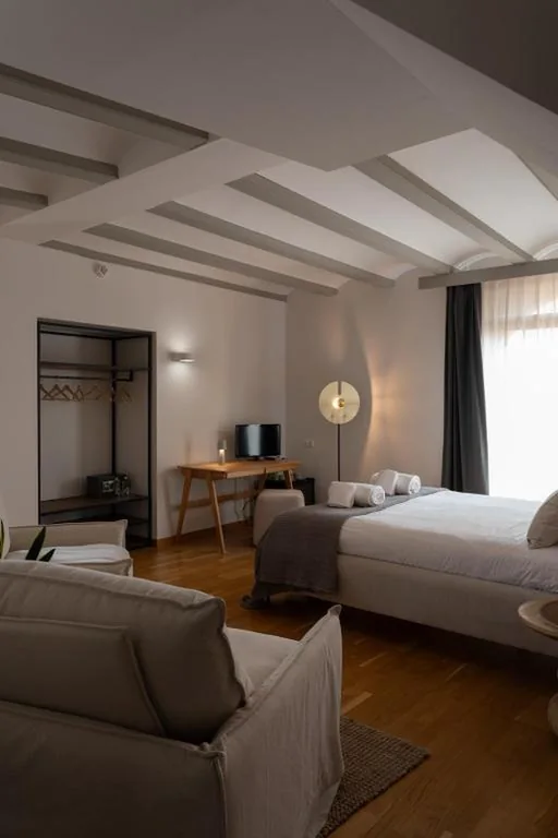 Suite — Hotel Palacio Barón de Andilla