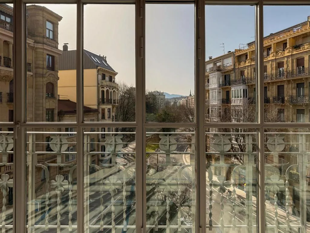 King Suite - Front Box — Hotel Palacio Bellas Artes San Sebastian, Curio Collection by Hilton