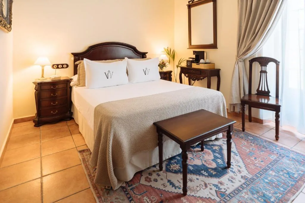 Habitación Doble Estándar — Hotel Palacio de Hemingway