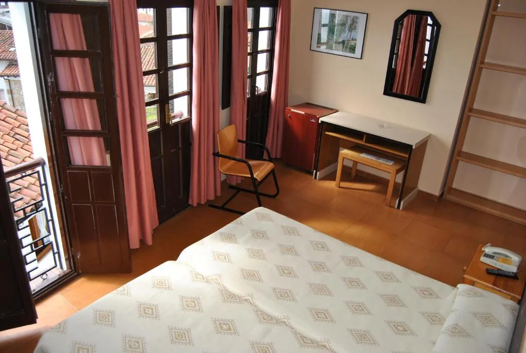 Camera doppia - 1 o 2 letti — Hotel Palacio de los Vallados