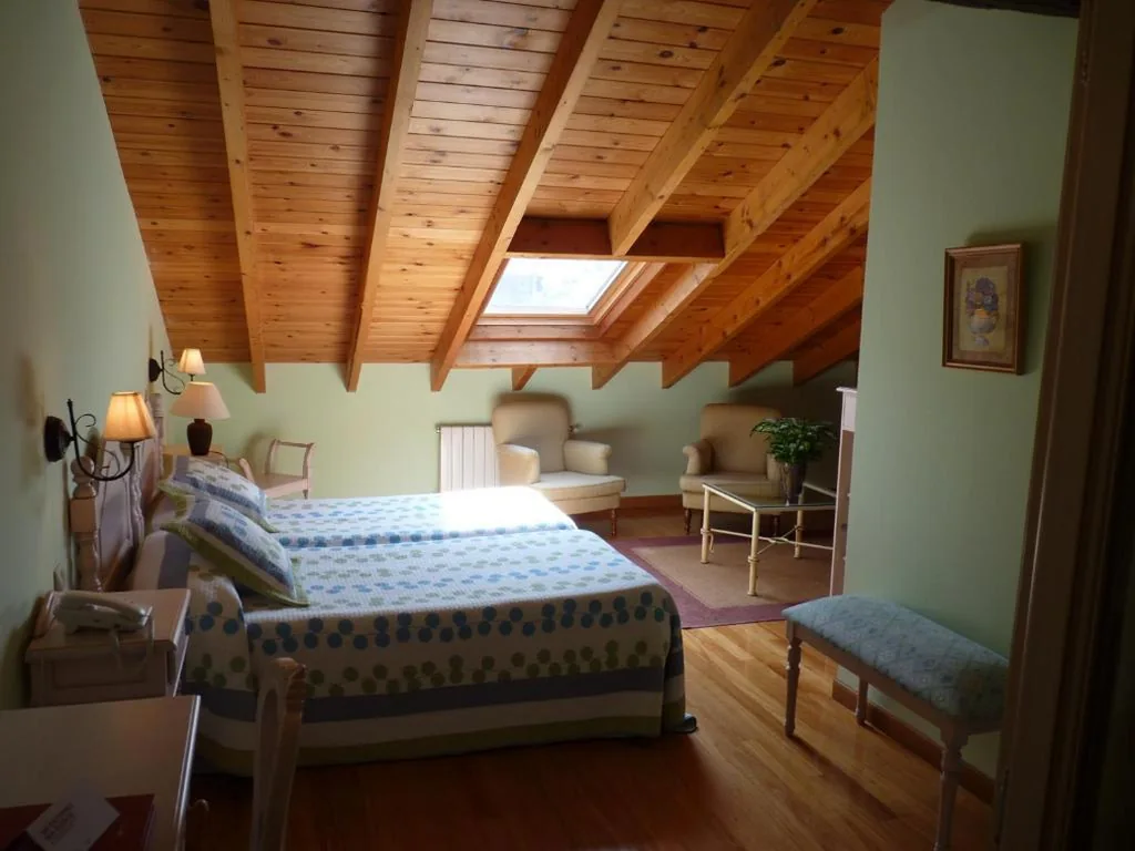 Quarto Familiar (4 adultos) — Hotel Palacio Garcia Quijano