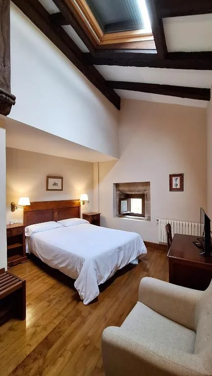 専用バスルーム付きシングルルーム — Hotel Palación de Toñanes
