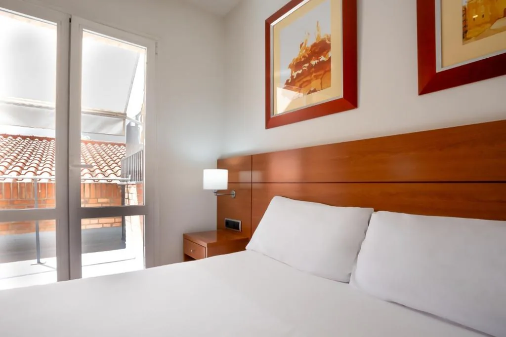 Quarto Standard - 1 cama grande — Hotel Palacios