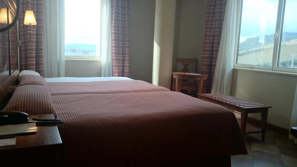 Dreibettzimmer — Hotel Pamplona Villava