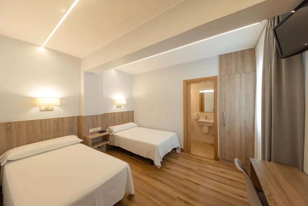 Habitación Doble - 2 camas — Hotel Pantón