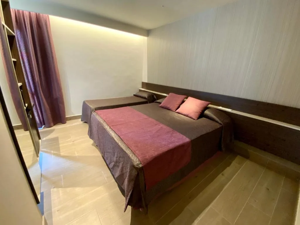 Standard Triple Room — Hotel Papi Blau