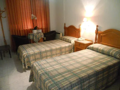 Hotel Paris — photo 2